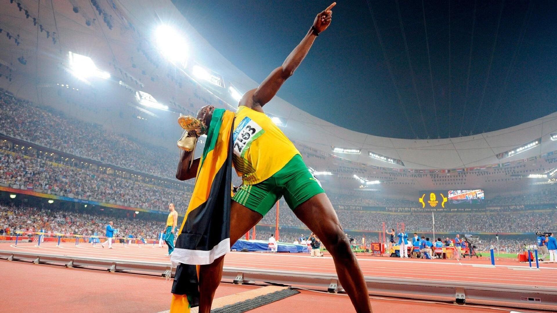 曼城防线调整，阿坎吉获准离队，热刺成潜在下家