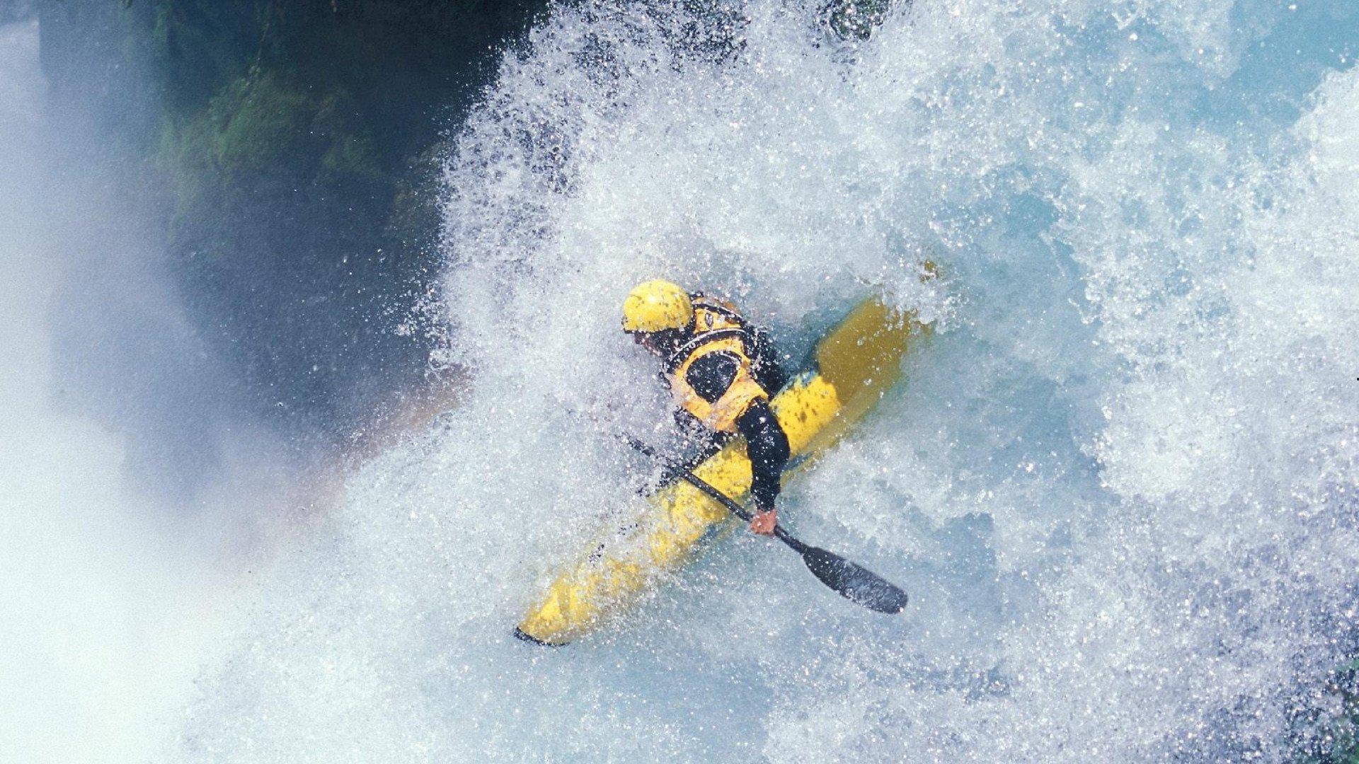 泰山狂飙创纪录！克雷桑独中四元费莱尼双响，8球横扫深圳震撼中超